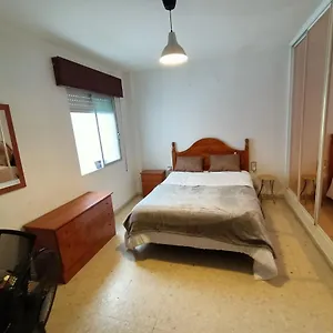 Cerca De La Caleta Cádiz